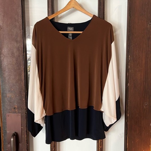 Chicos layed blouse - Picture 1 of 4